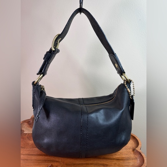Coach Handbags - Coach Soho Small Hobo Shoulder Purse Black Leather 11837